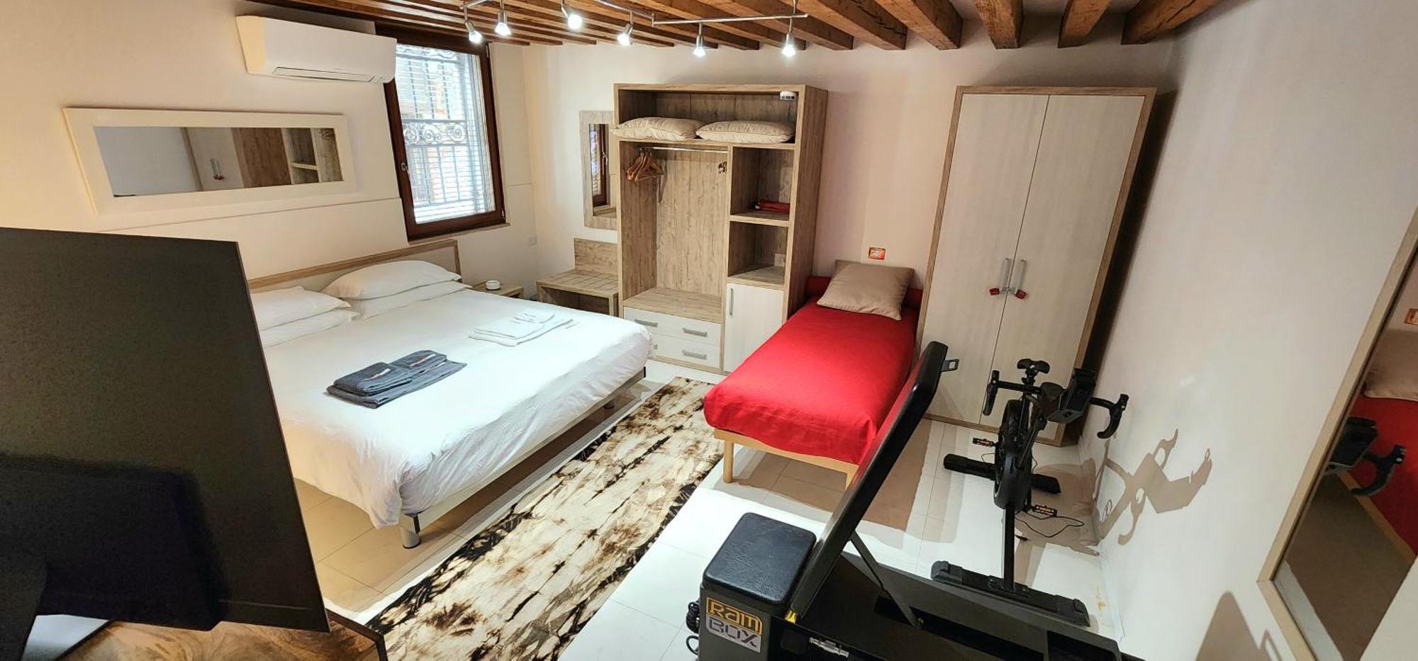 5 Schei De Mona Best Holiday Apartment With Gym In Venice Cannaregio Bagian luar foto
